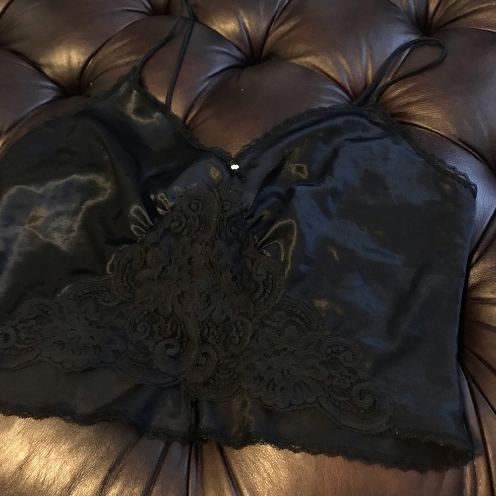 Faye black chemise with lace front detail